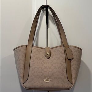 Coach Hadley Turnlock Tote Bag in Signature Canvas